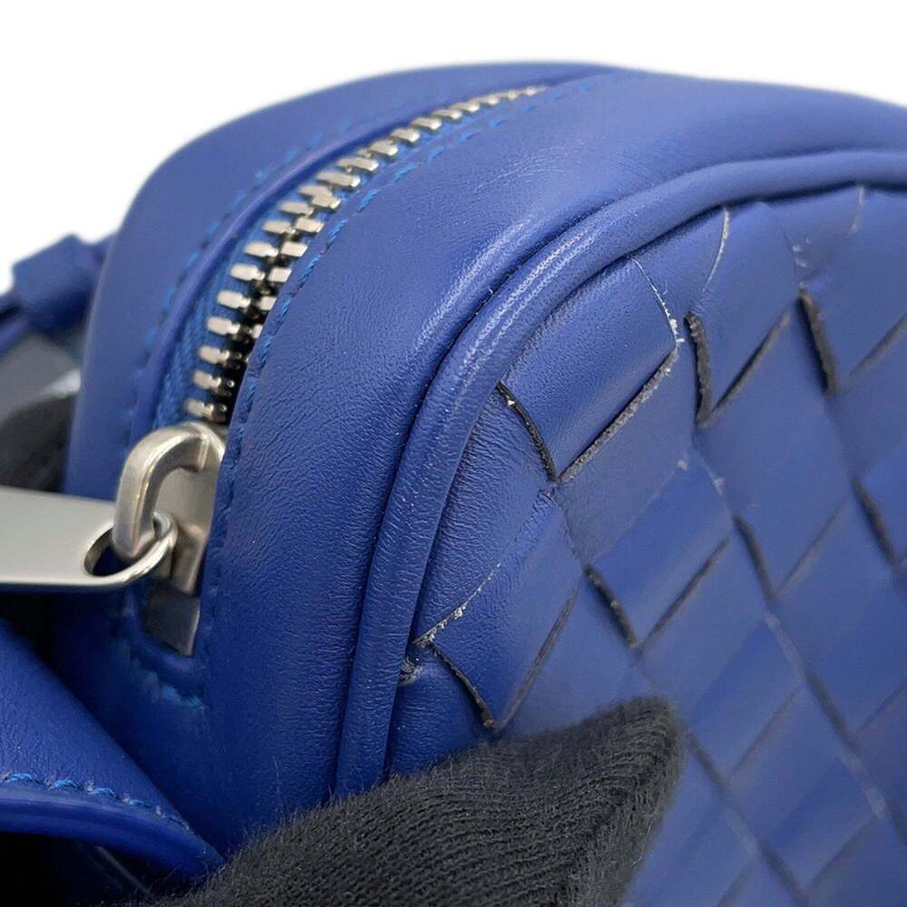 Bottega Veneta Intrecciato Shoulder Bag with Phone Pouch 729296 - Picture 8 of 13